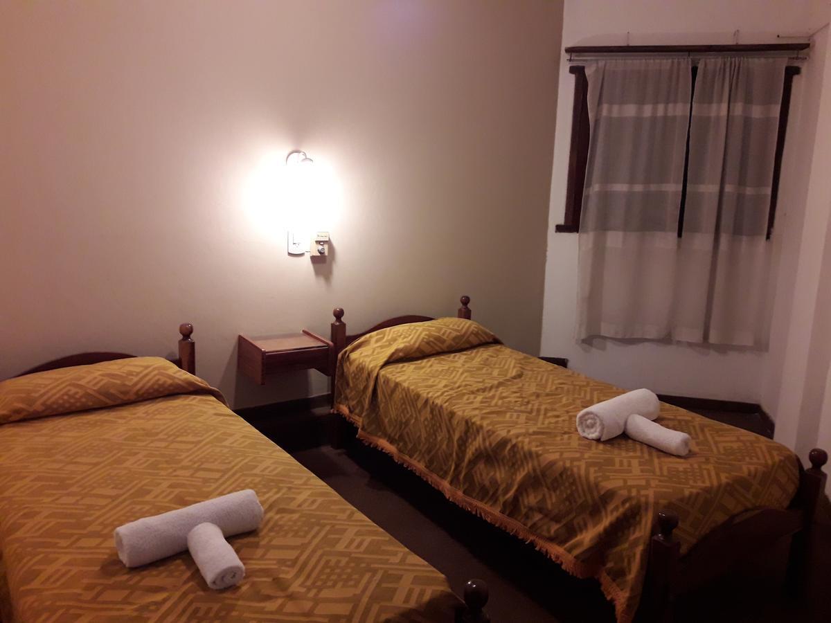 ترماس دي ريو هوندو Hotel Daives المظهر الخارجي الصورة