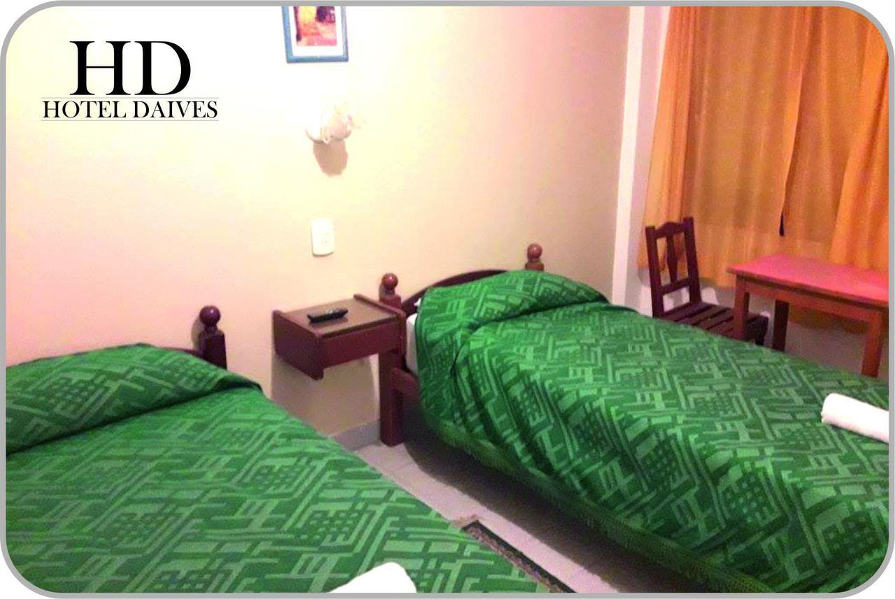 ترماس دي ريو هوندو Hotel Daives المظهر الخارجي الصورة