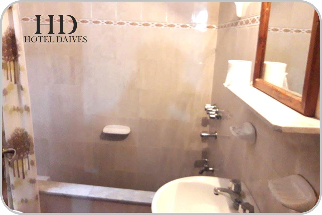 ترماس دي ريو هوندو Hotel Daives المظهر الخارجي الصورة